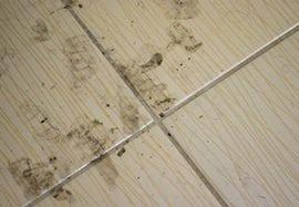 5 Tile Mistakes That Are Wrecking Your Bathroom